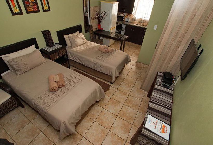 Imbasa Lodge And Self Catering Units 9