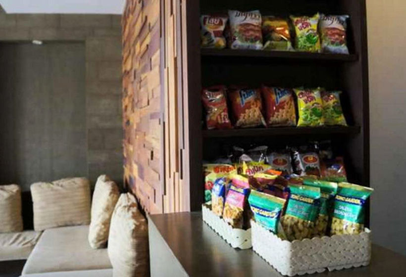 Hotel B2 Buriram Boutique & Budget 5