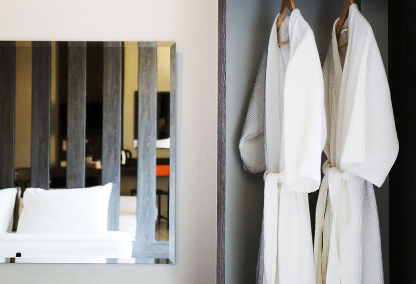 Hotel B2 Buriram Boutique & Budget 7