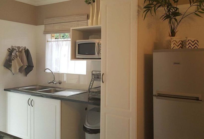 Pension Citrus Lane Guesthouse 12