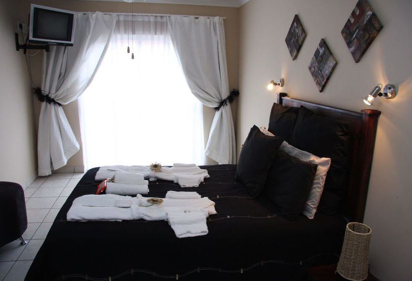 Pension West Street Guest House 1