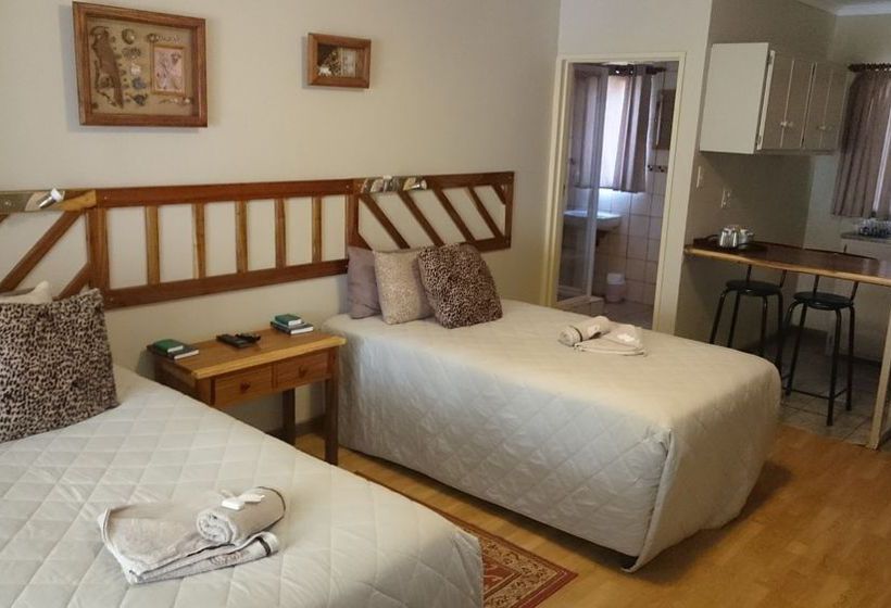 Pension Ladybrand Guest House 17