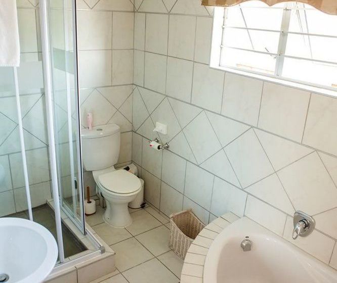 Pension Akanan Guest House 1