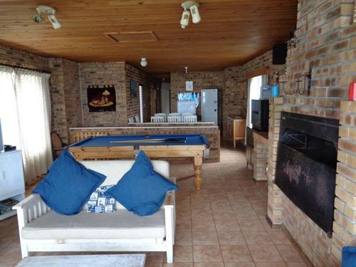 Pension White Shark Backpackers 10