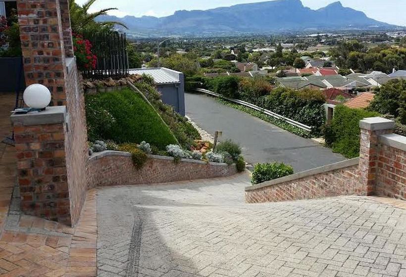 Pension (Hôtel basse catégorie) Lakeside Lodge 11