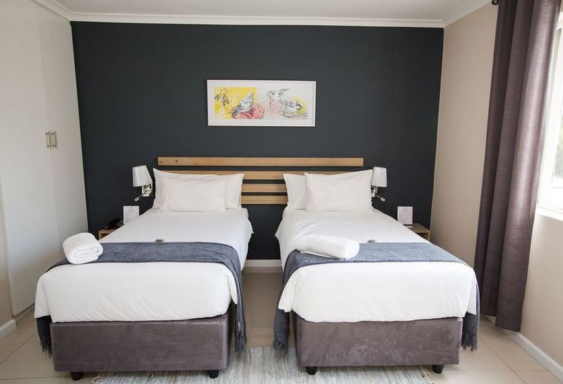 Hotel The New National Lodge & Conference 10