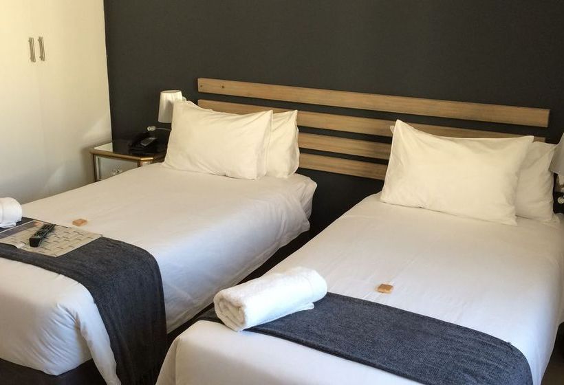 Hotel The New National Lodge & Conference 12