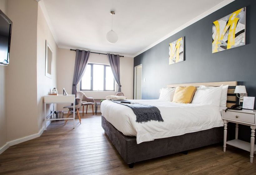 Hotel The New National Lodge & Conference 4