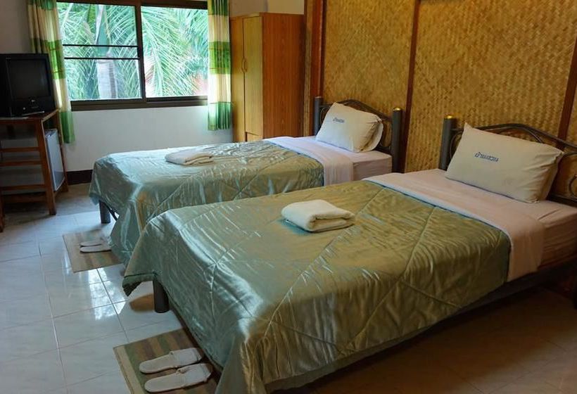 Hotel Khun Mai Baan Suan Resort 5