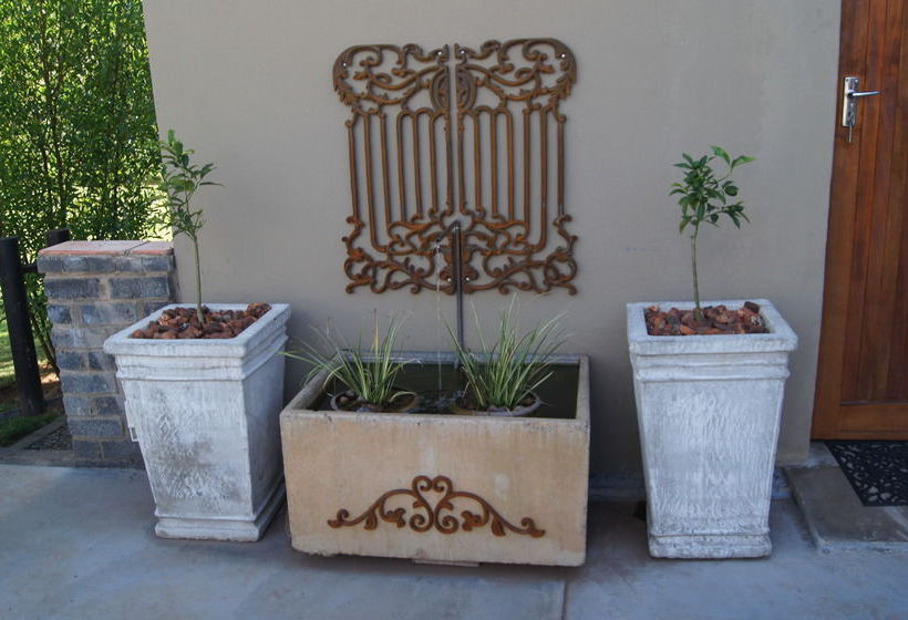 Bed and Breakfast Cunningham Cottage Guest House 6