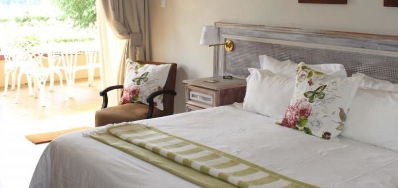 Hotel Oranje Gasteplaas Maloti Route 2