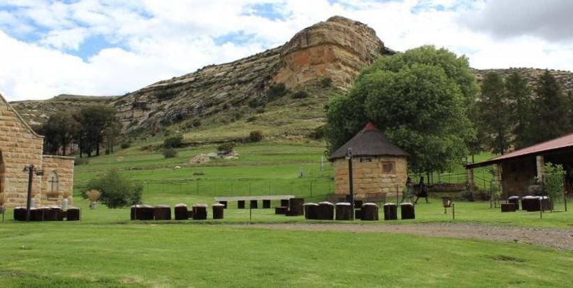 Hotel Oranje Gasteplaas Maloti Route 6