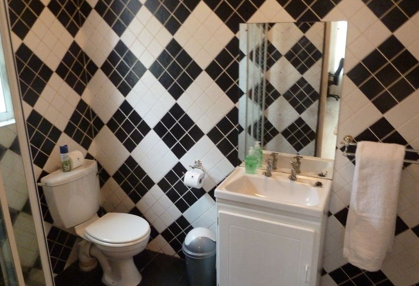 Pensão 20 On Dixton 15