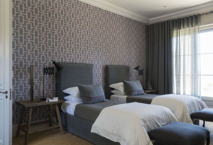 The Thatch House Boutique 17