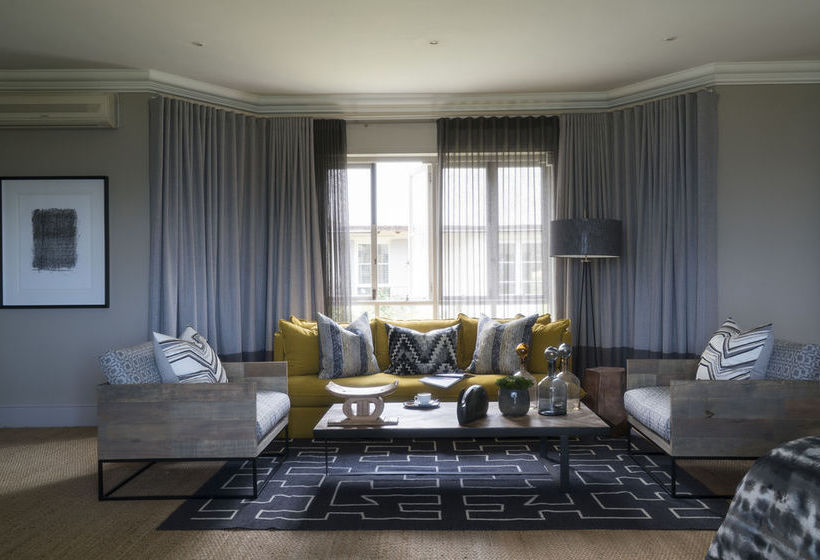 The Thatch House Boutique 2