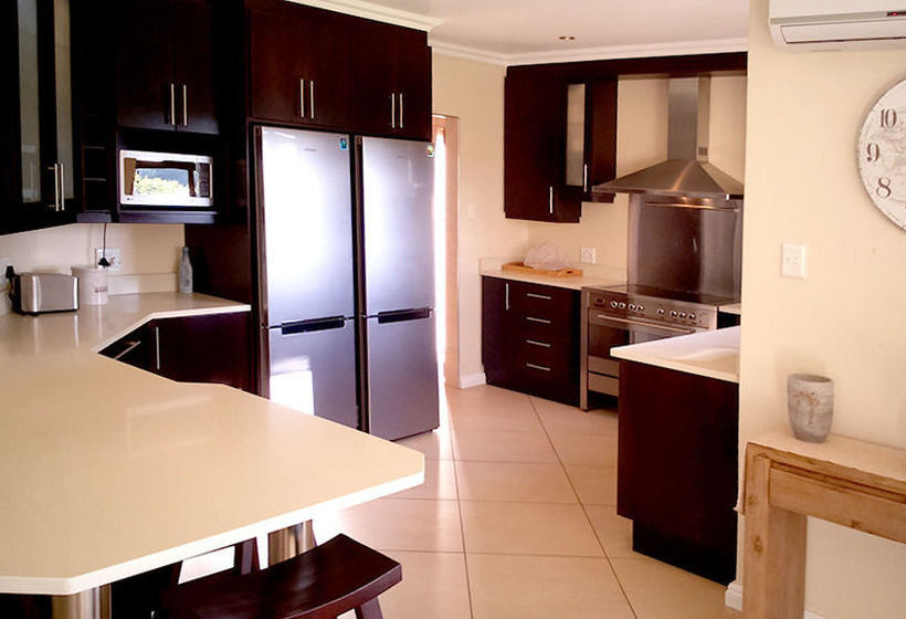 Hotel Pont De Val Riverside Escape 15