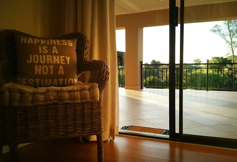 Hotel Pont De Val Riverside Escape 17