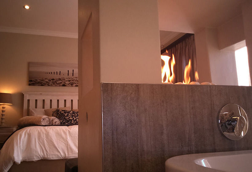 Hotel Pont De Val Riverside Escape 3