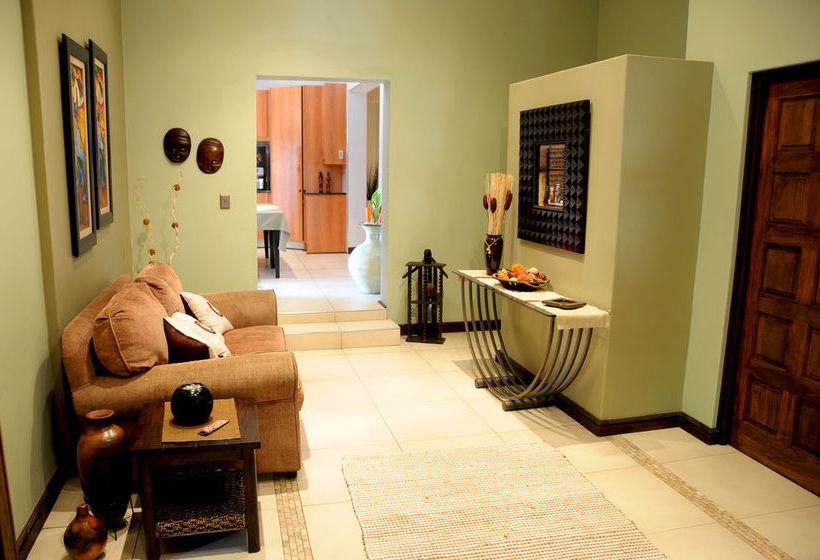 Pension Summer Garden Guest House The Palms 1