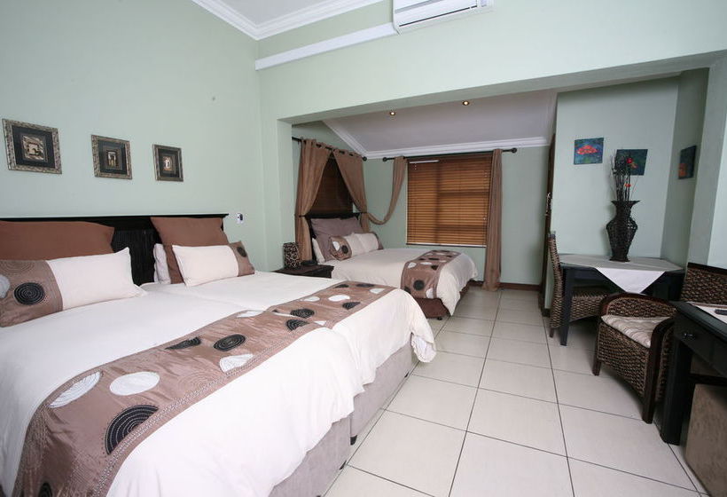 Pension Summer Garden Guest House The Palms 11