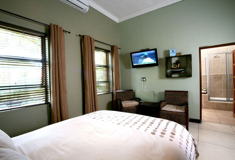 Pension Summer Garden Guest House The Palms 12