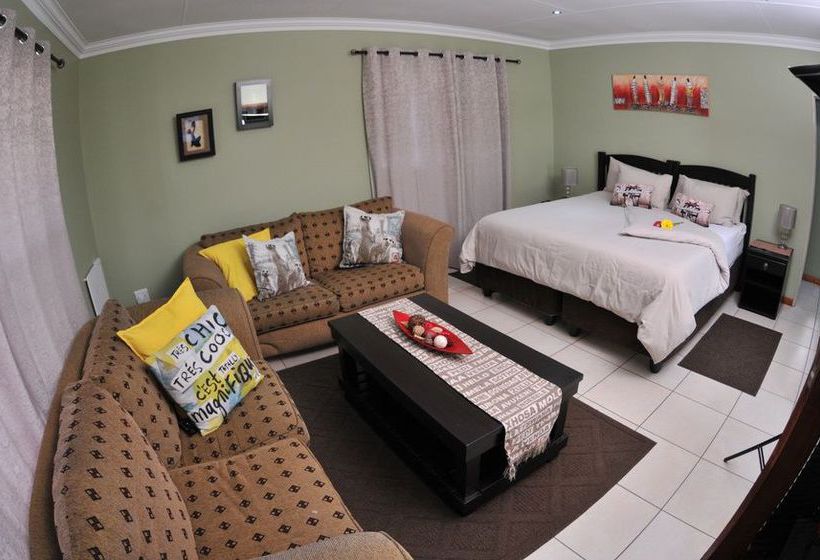 Pension Summer Garden Guest House The Palms 6