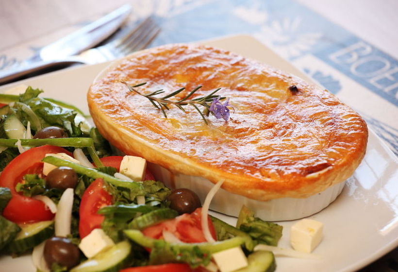 Pension Celtis Country Lodge And Restaurant 1