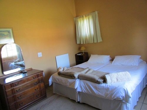 Absolute Leisure Cottages 11