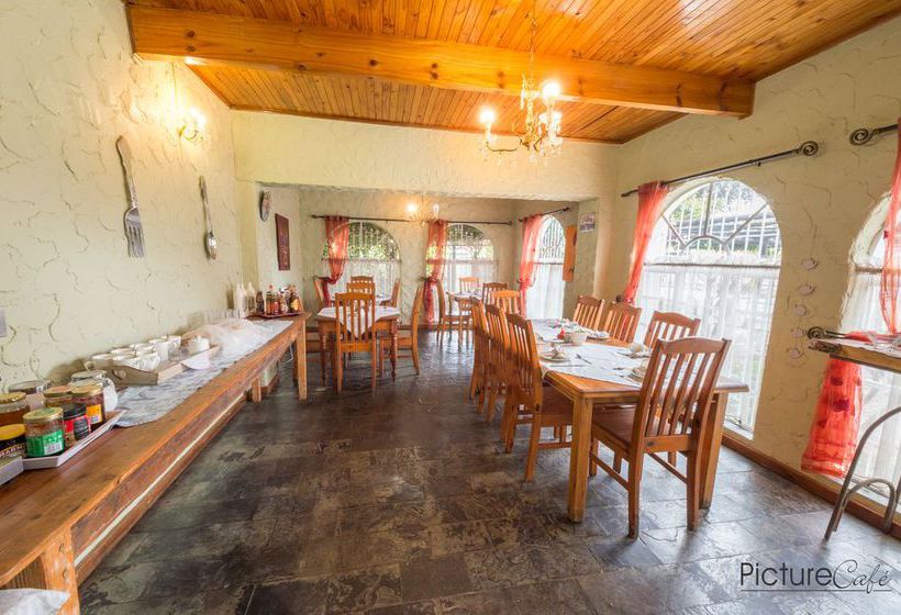 Pension Just Tiffany Guest House 1