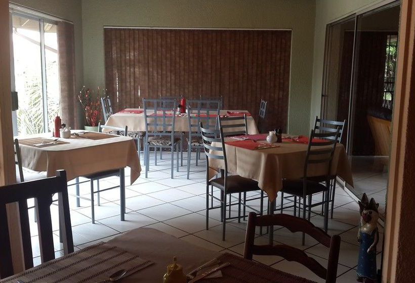 Pension African Sky Guesthouse 11