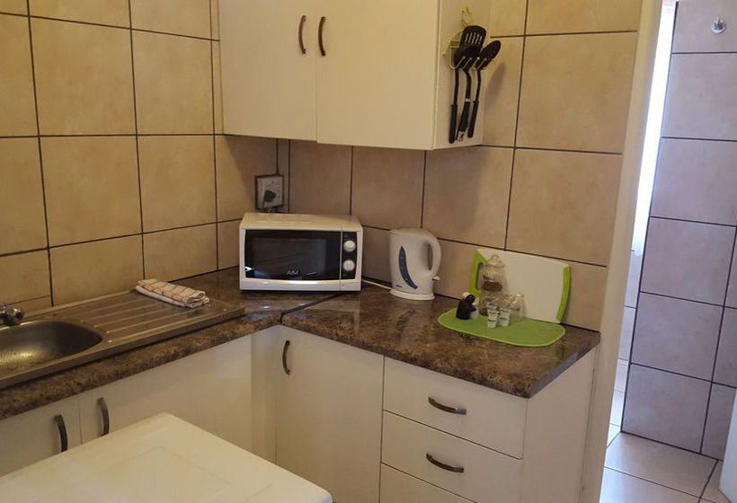 Pension African Sky Guesthouse 5