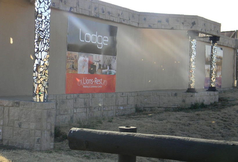 Lions Rest Country Estate Free State