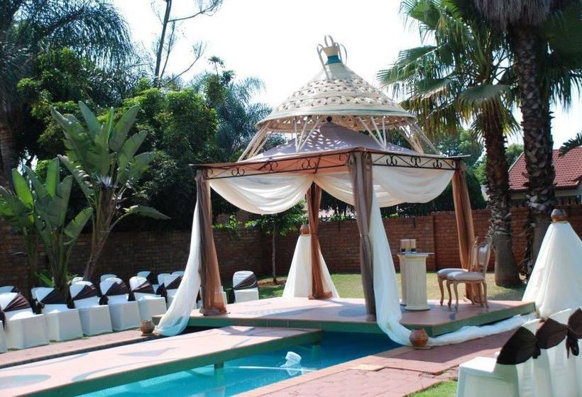 Lions Rest Country Estate 14