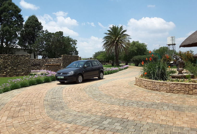 Lions Rest Country Estate 18