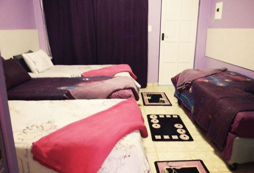 Aron's Guest House Bed & Breakfast 2