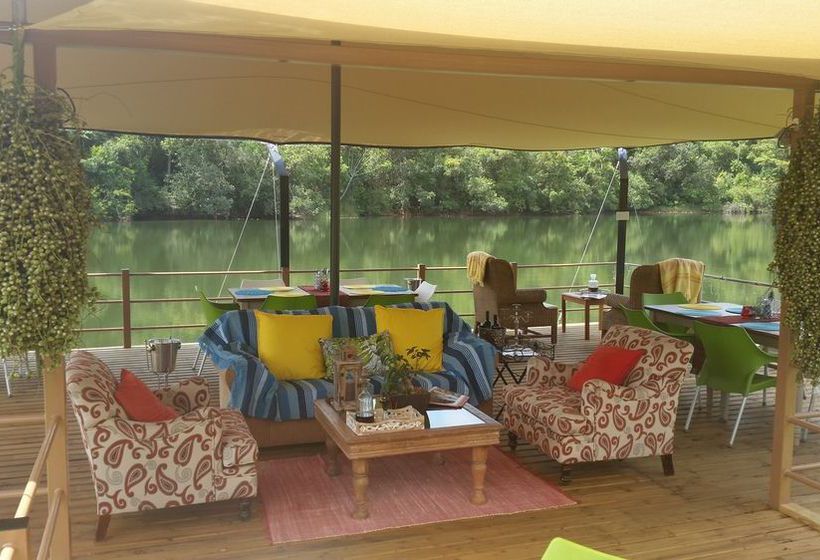 Hotel Bambuu Lakeside Lodge 15