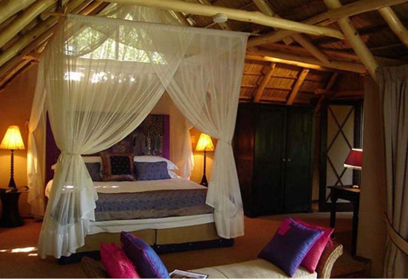 Hotel Phantom Forest Eco Reserve 1