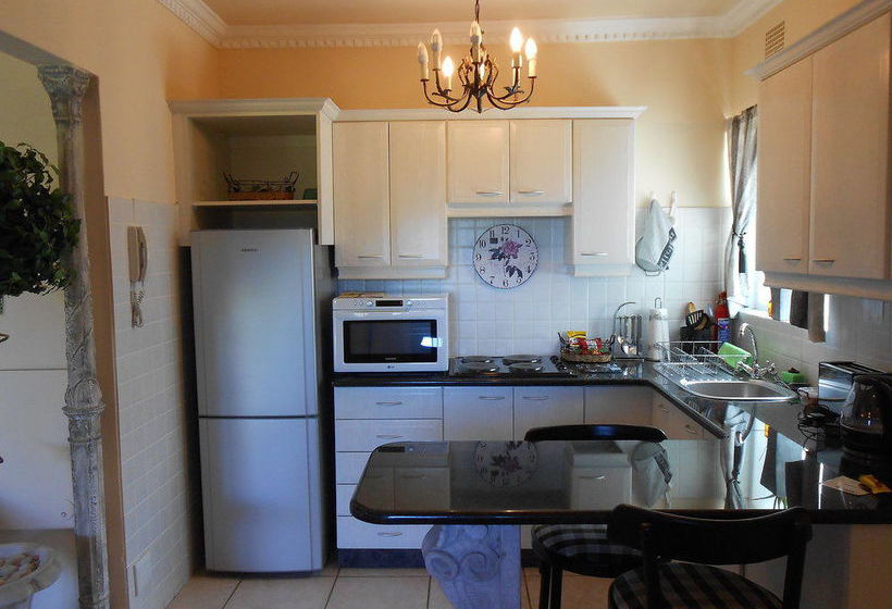 Roosboom Luxury Guest Apartments 8