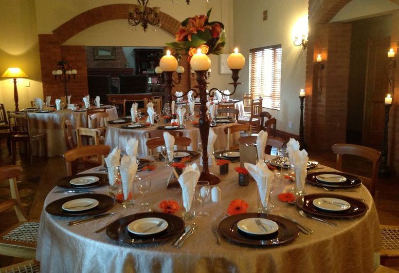 Berit Country Home And Chapel 16