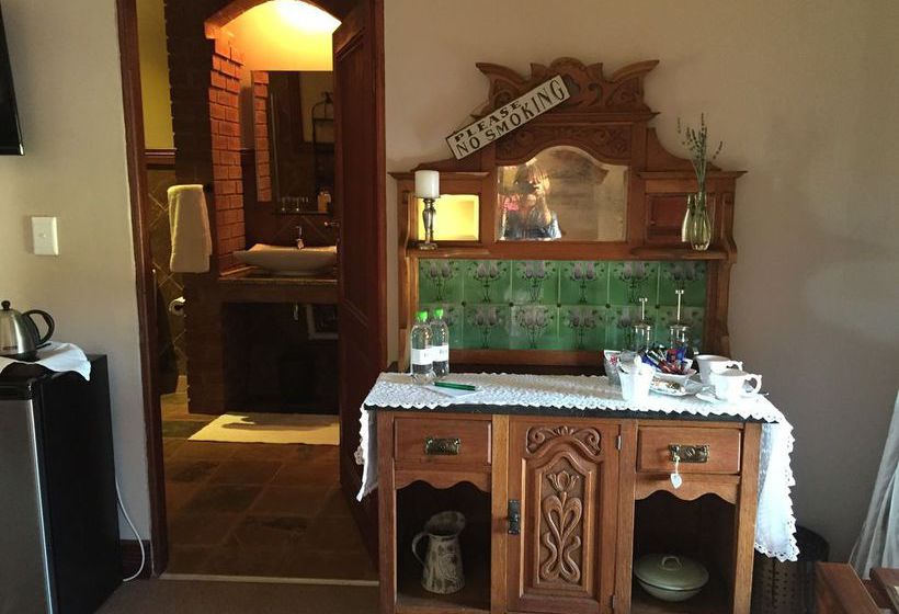 Berit Country Home And Chapel 9