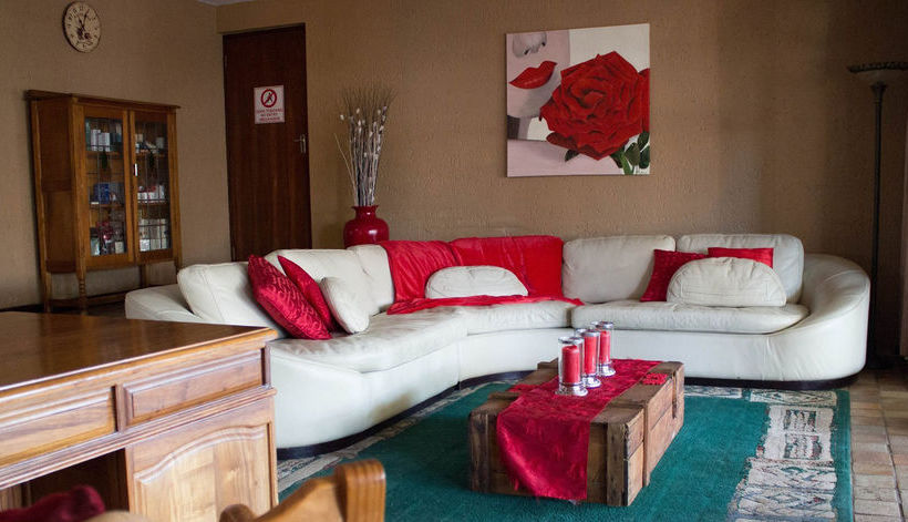 Bed and Breakfast Dara Guest House 16