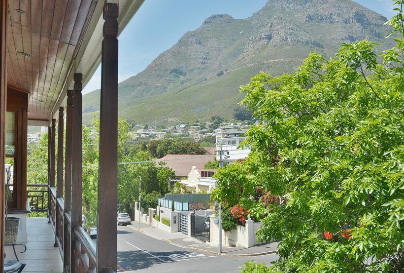 Bed and Breakfast Orange Guest House 10