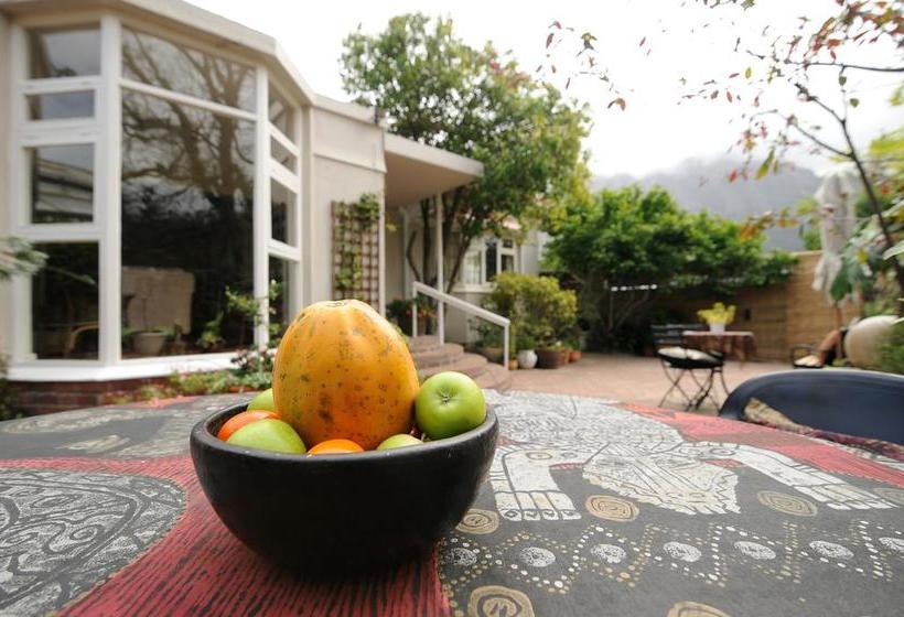 Bed and Breakfast Jaqui's Garden Guesthouse 1