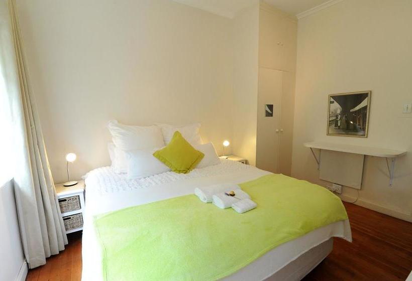 Bed and Breakfast Jaqui's Garden Guesthouse 11