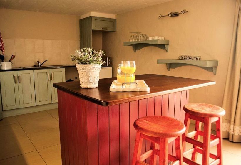 Stay 2 Live Groenkloof 10