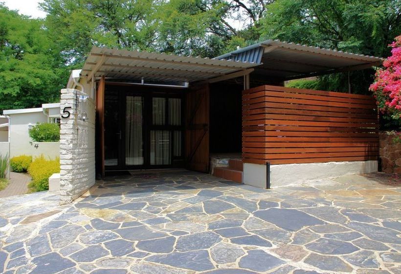 Stay 2 Live Groenkloof 20