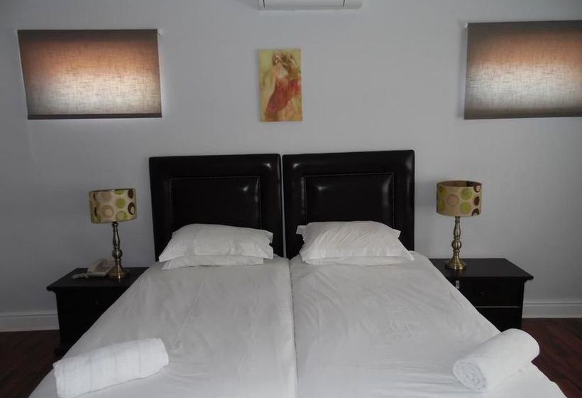 Pension Albatross Guest House 10