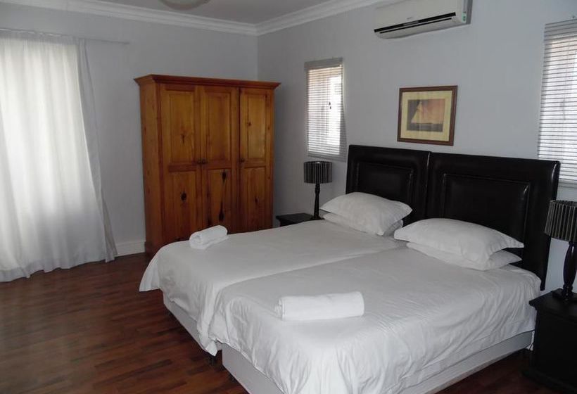 Pension Albatross Guest House 11