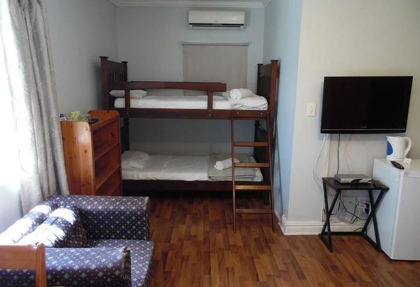 Pension Albatross Guest House 14