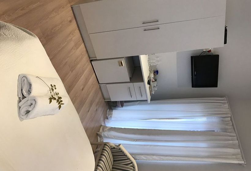 Pension Albatross Guest House 20